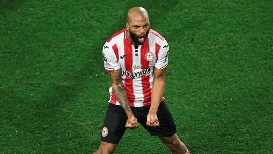 Igor Thiago comemora gol no Brentford • Reprodução/Instagram brentford