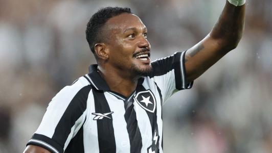 Edenilson, meio-campista do Botafogo