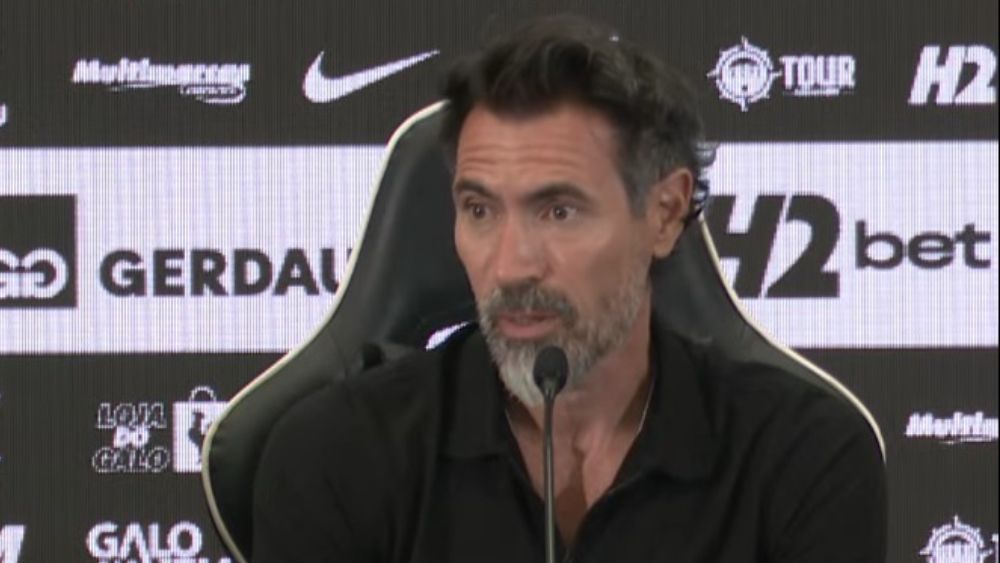 Novo treinador do Atlético, Domínguez abre o jogo sobre reforços no setor defensivo