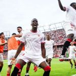 Em primeiro clássico de Vitor Roque, Sevilla bate Real Bétis pelo Espanhol