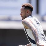 Thiago Silva faz coro por convocação de Neymar para a Copa e o compara a Messi