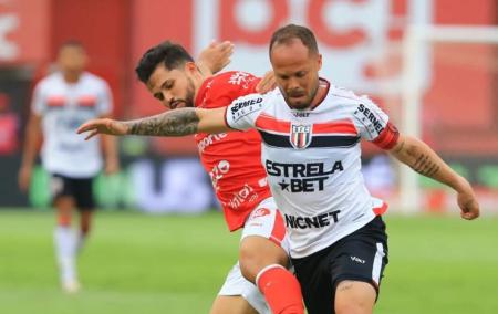 Vila nova e Botafogo-SP fizeram jogo acirrado, neste sábado (28), pela Série B do Campeonato Brasileiro