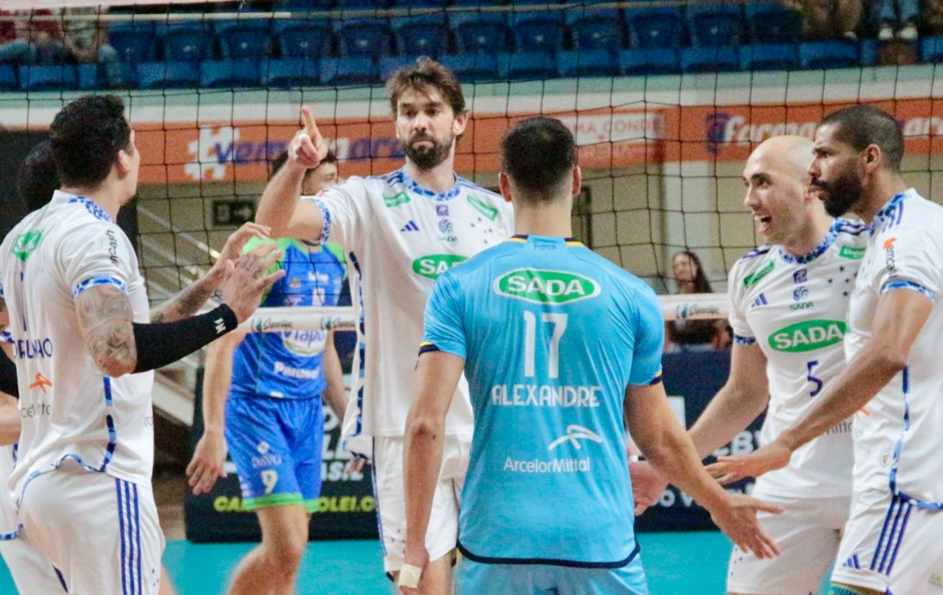 Sada Cruzeiro domina Vôlei São José e segue 100% na Superliga Masculina