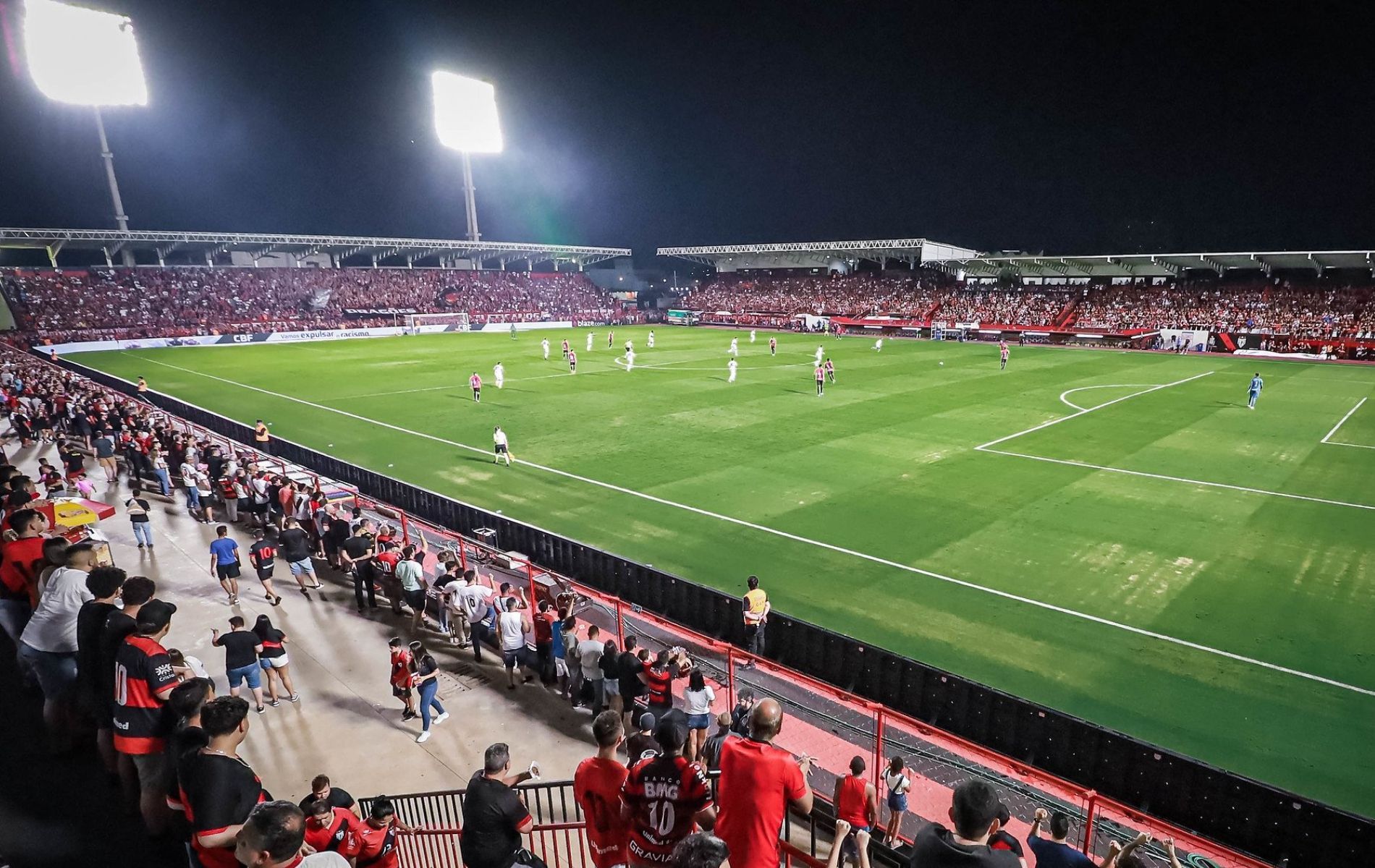 Campeonato Brasileiro tem primeiro time matematicamente rebaixado à Série B de 2025