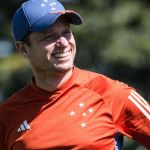 Ex-Cruzeiro, Fernando Seabra é o mais cotado para assumir o Bragantino