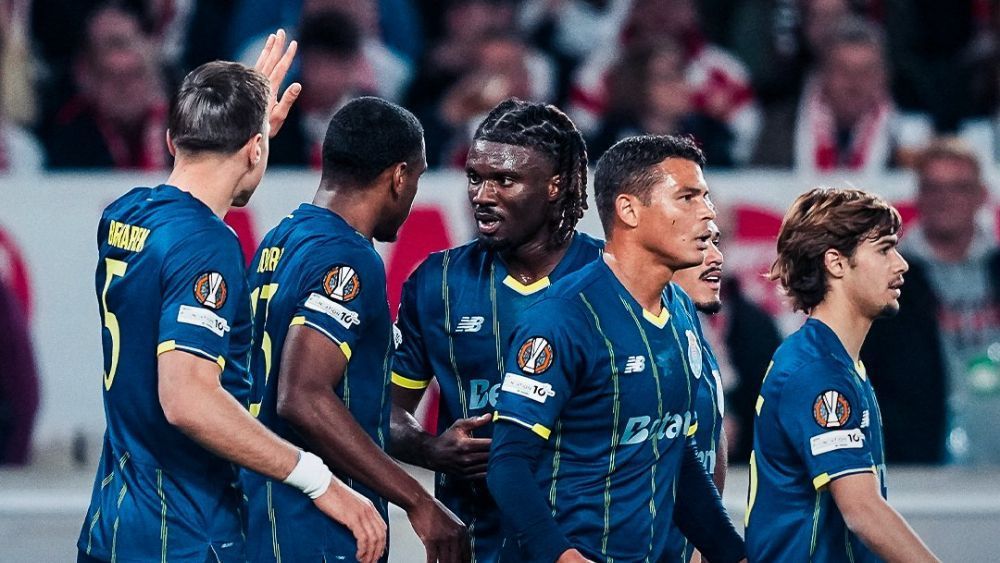 Mora marca, e Porto vence Stuttgart fora de casa pelas oitavas da Liga Europa