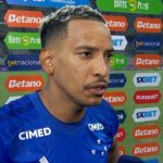 Matheus Pereira reage às vaias da torcida do Cruzeiro e manda recado