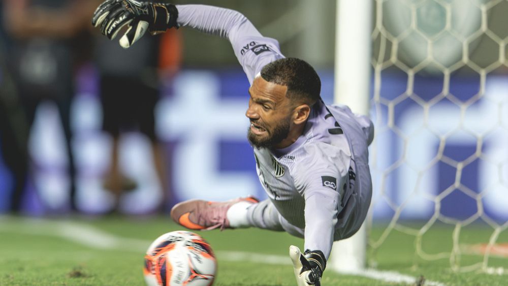 Em estreia de novo técnico, Atlético encerra sequência negativa da defesa