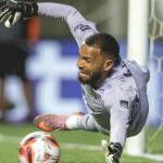 Em estreia de novo técnico, Atlético encerra sequência negativa da defesa