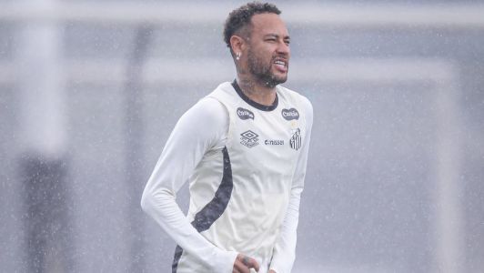 Neymar em treino pelo Santos