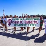 Fluminense x Athletico-PR: no Maracanã, torcedoras fazem caminhada contra o feminicídio