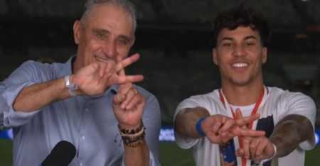 Tite e Kaio Jorge após a conquista do Campeonato Mineiro