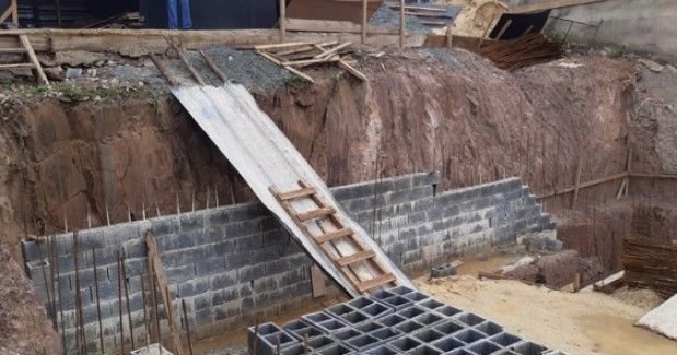 Obra não evoluiu, apesar dos pagamentos 