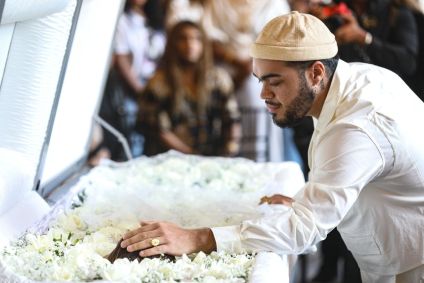 Fran Gil se despede da mãe