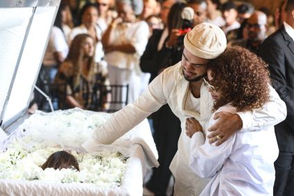 Fran Gil se despede da mãe