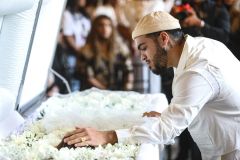 Fran Gil se despede da mãe