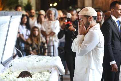Fran Gil se despede da mãe