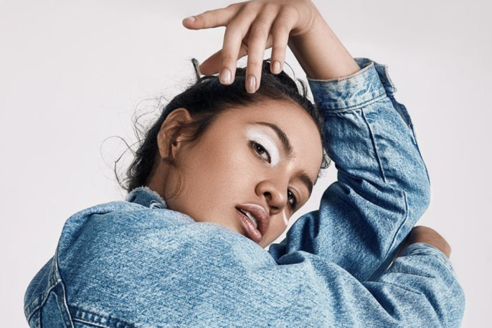 <b>Full Denim 2025 o retorno do jeans em produções completas e criativas</b>