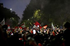 Festa da torcida do Estudiantes antes do jogo com o Flamengo, pela Libertadores