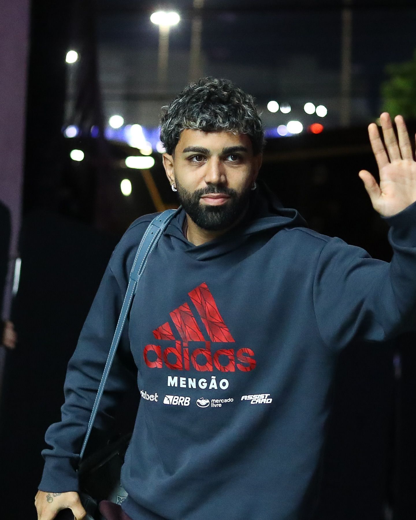Ex-Cruzeiro torce por contratação de Gabigol e revela ser fã do atacante