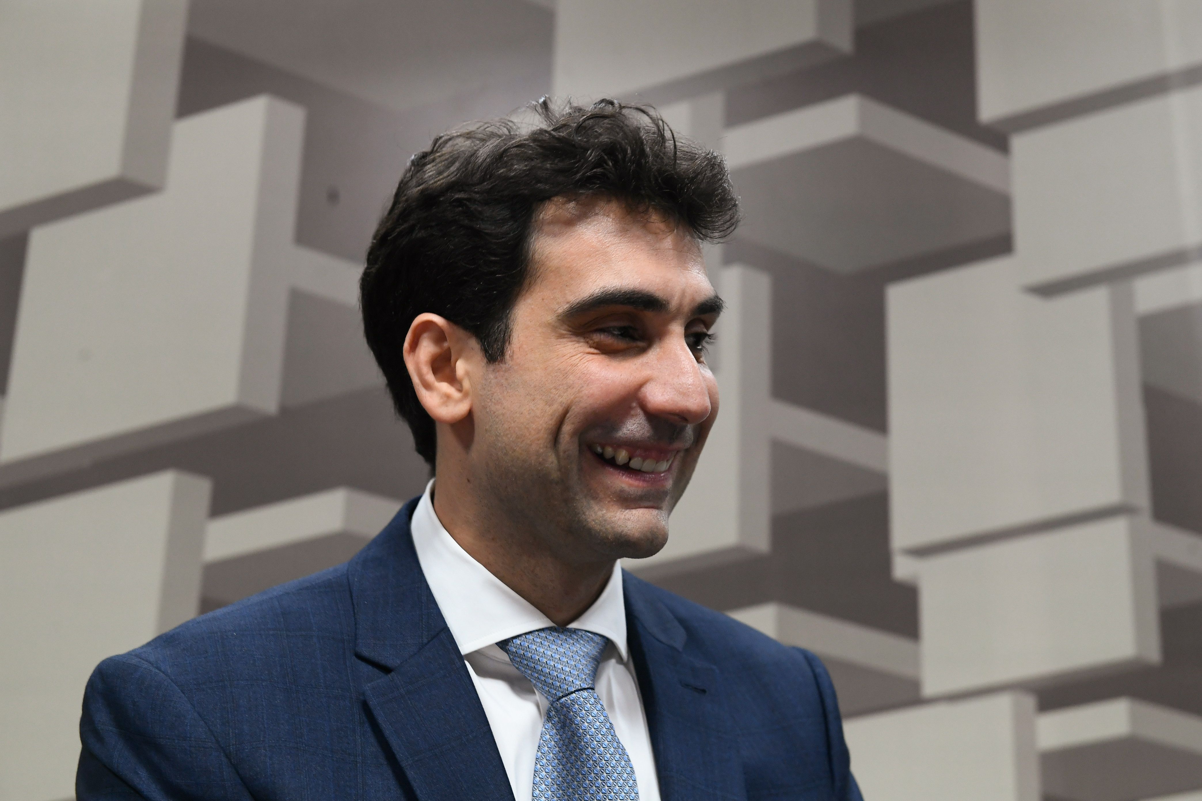Senado aprova indicação de Gabriel Galípolo para presidência do Banco Central
