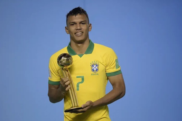 Gabriel Veron foi Bola de Ouro na Copa do Mundo Sub-17, vencida pelo Brasil