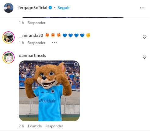 Torcedores do Cruzeiro pedem contratação de Gago
