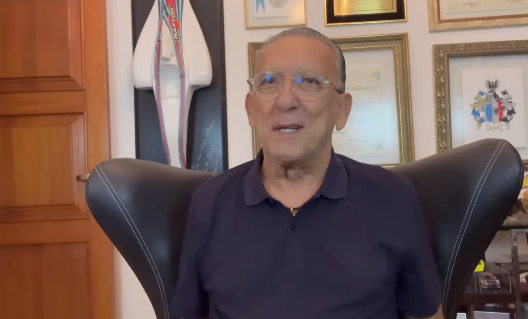 Galvão Bueno reage ao título do Flamengo sobre o Atlético na Copa do Brasil