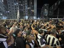 Botafogo goleia o Peñarol