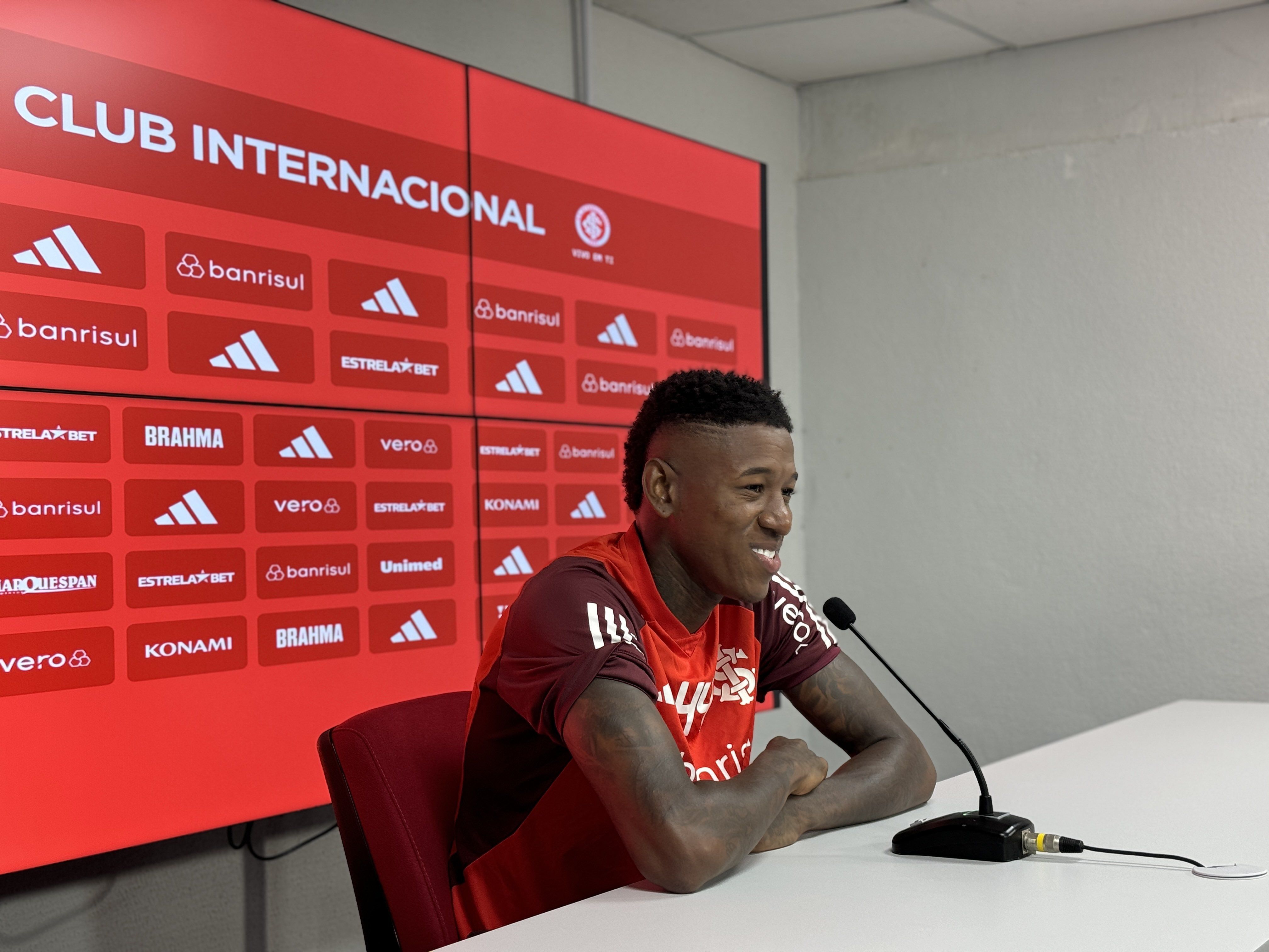 Vitão fala sobre título do Inter no Brasileiro: 'Temos que ser os primeiros a acreditar’