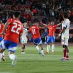 Com gol e assistência de Vargas, Chile vence Venezuela de virada pelas Eliminatórias