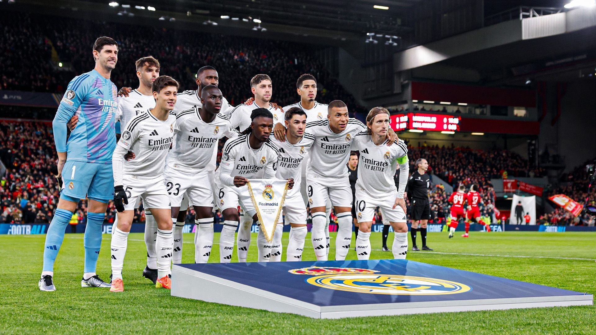 Ídolo do Real Madrid deve anunciar aposentadoria após Copa do Mundo, diz jornalista
