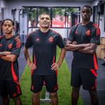Internacional e Adidas lançam linha de treino e viagem para 2025