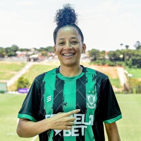 Reforços do América na equipe feminina