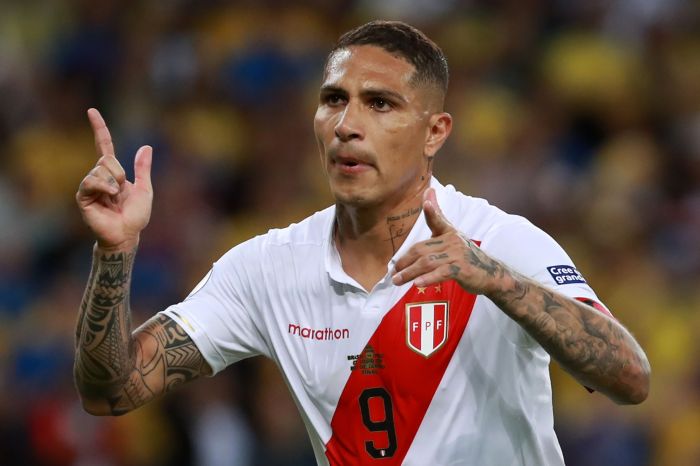 Organização criminosa roubou R$ 2,3 milhões de Paolo Guerrero, diz delegado da PF | CNN Brasil