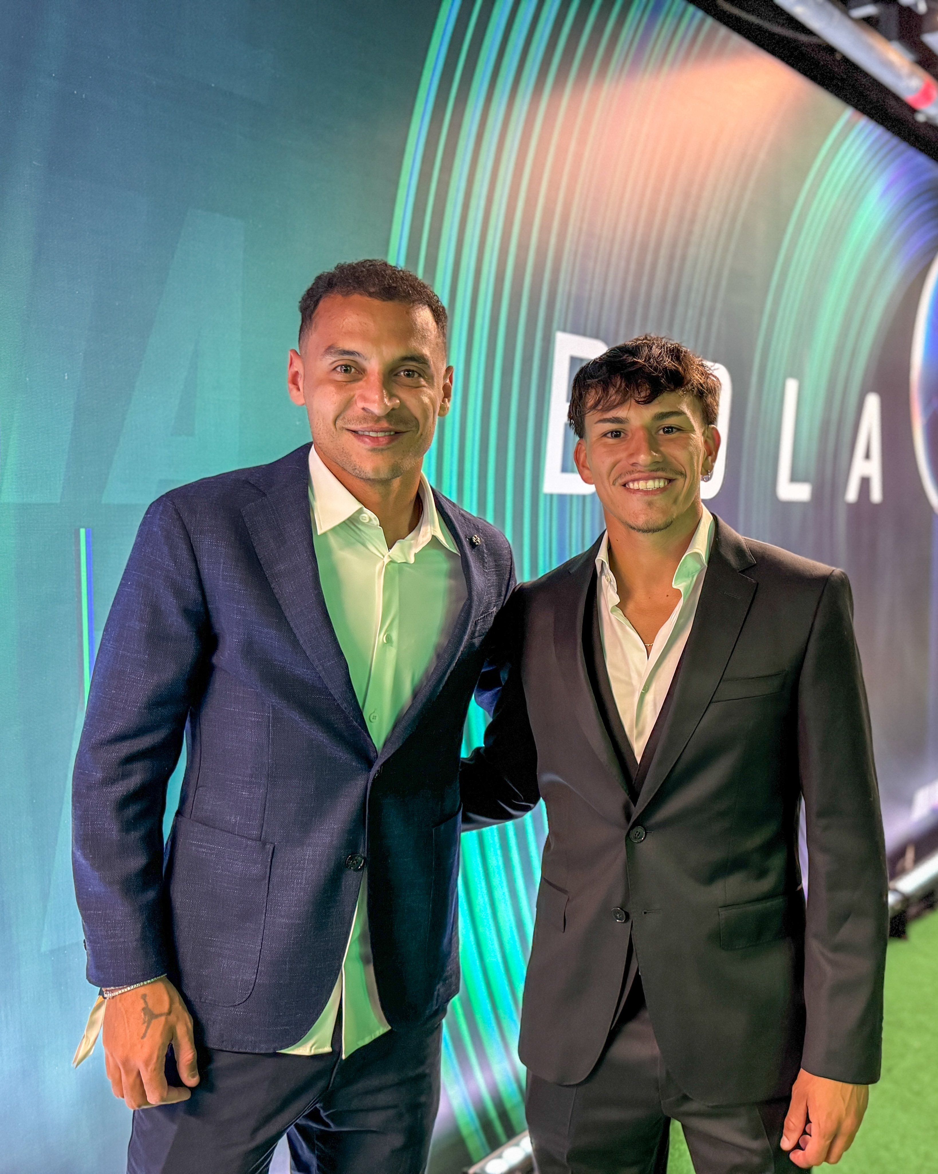 Destaques do Inter ganham troféu Bola de Prata como melhores do Brasileirão