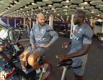 Neymar volta ao CT do Al-Hilal para tratar lesão