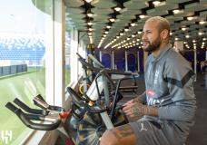 Neymar volta ao CT do Al-Hilal para tratar lesão