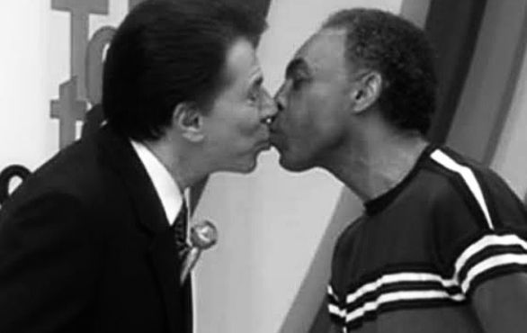 Gilberto Gil se despede de Silvio Santos