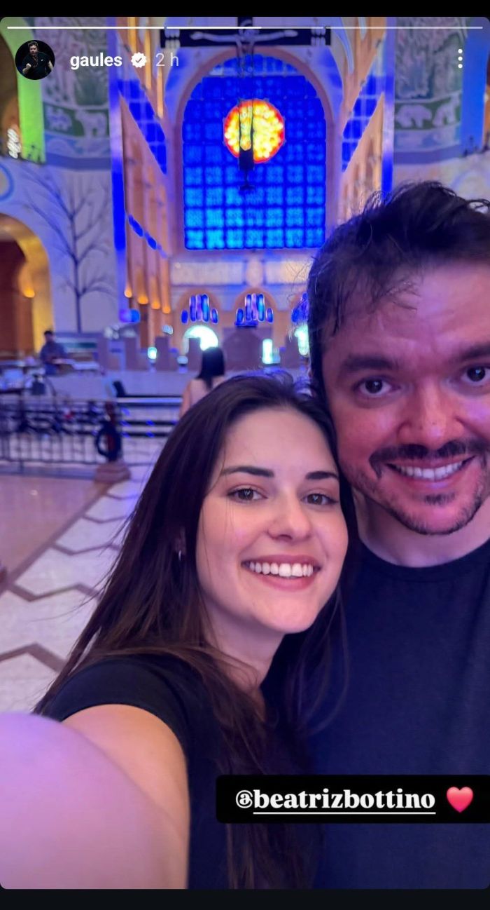 Primeira imagem de Beatriz Bottino ao lado de Gaules, divulgado pelo streamer