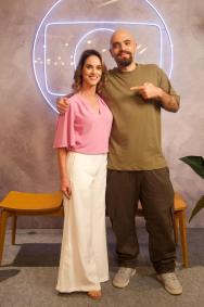 Artistas gravam vinheta de fim de ano
