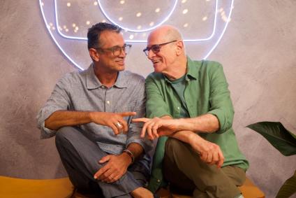 Artistas gravam vinheta de fim de ano