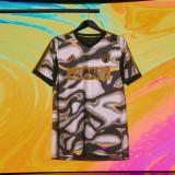 Camisa exclusiva da MLS, desenhada por Pablo Vittar