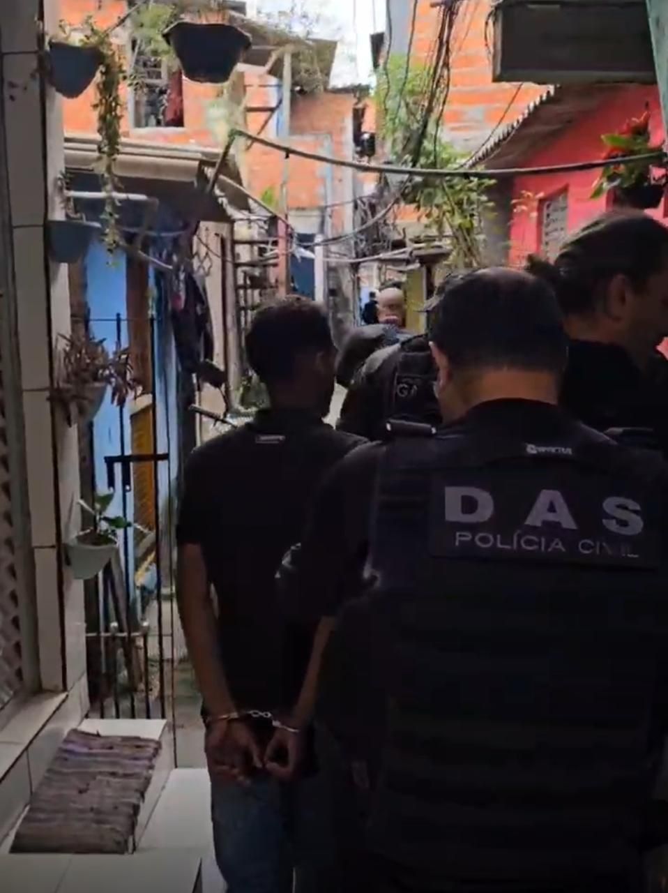 Três membros da quadrilha do 'golpe do amor' são presos em SP; veja vídeo