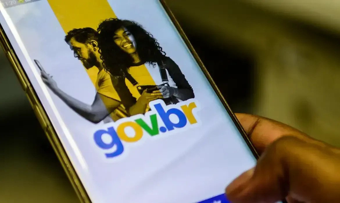 Plano de governo do PT aposta em soberania, revisão das emendas e ampliação dos investimentos