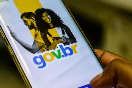 Plano de governo do PT aposta em soberania, revisão das emendas e ampliação dos investimentos