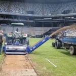 De olho em decisão, Atlético inicia troca do gramado da Arena MRV; assista