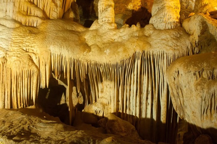 Gruta de Botuverá