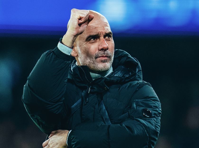 'Queria me machucar', diz Guardiola após apresentar corte e arranhões na cabeça