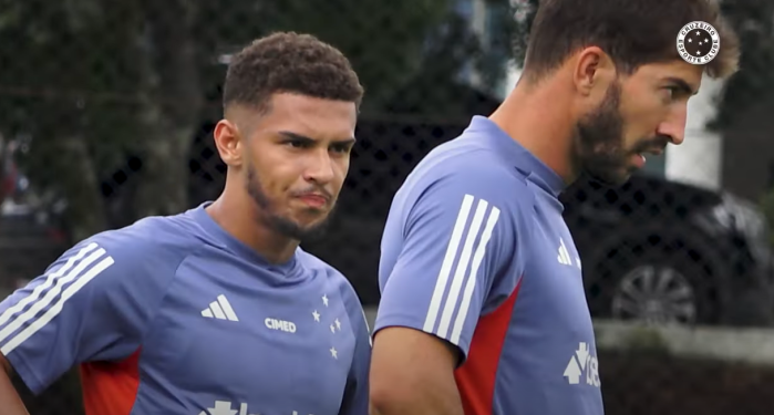 Gui Meira em treino do Cruzeiro nesta segunda-feira (25), na Toca da Raposa II
